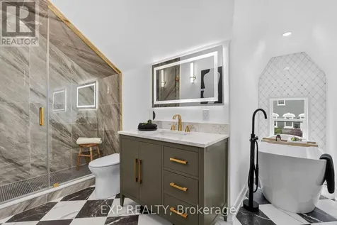 118 Cathcart Street North Hamilton (beasley) ON L8L 5A2