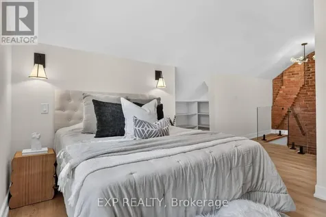 118 Cathcart Street North Hamilton (beasley) ON L8L 5A2