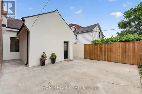 118 Cathcart Street North Hamilton (beasley) ON L8L 5A2