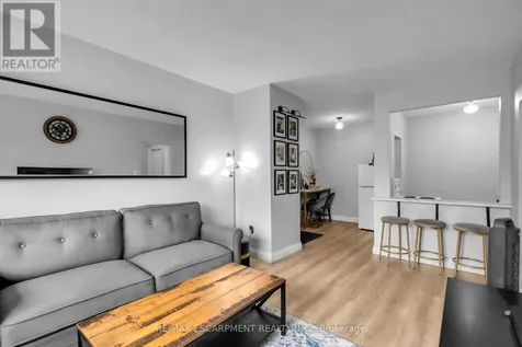 57 Mericourt Road Hamilton (ainslie Wood) ON L8S 2N5