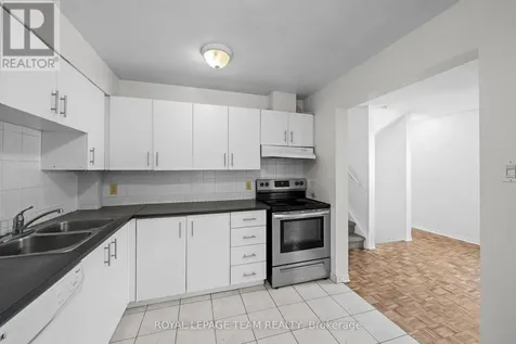 1991 Banff Avenue Ottawa ON K1V 7X6