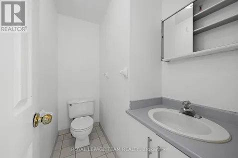 1991 Banff Avenue Ottawa ON K1V 7X6