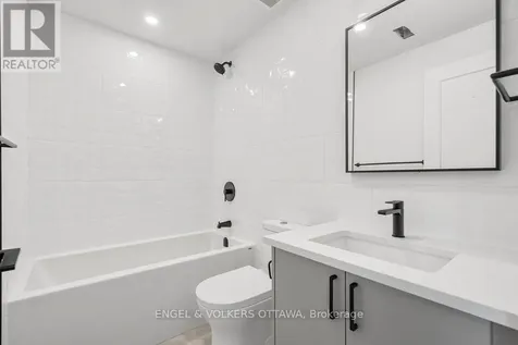 71 Parent Avenue Ottawa ON K1N 0E6