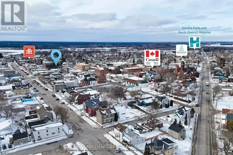 8 Beckwith Street North Smiths Falls ON K7A 2B1