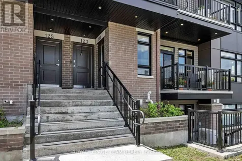 121 Fairweather Street Ottawa ON K1T 0M8