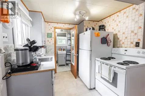 6288 Spruce Street Lambton Shores ON N0N 1J2