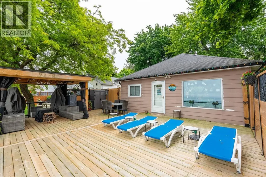 6288 Spruce Street Lambton Shores ON N0N 1J2