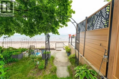 6288 Spruce Street Lambton Shores ON N0N 1J2