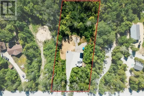 28 Hemlock Road South Bruce Peninsula ON N0H 2T0