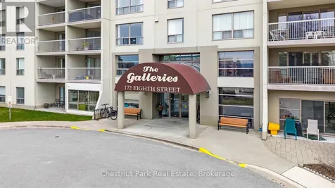172 Eighth Street Collingwood ON L9Y 4T2
