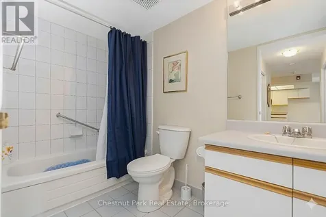 172 Eighth Street Collingwood ON L9Y 4T2