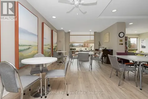 172 Eighth Street Collingwood ON L9Y 4T2