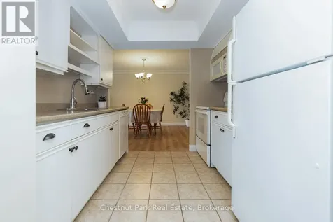172 Eighth Street Collingwood ON L9Y 4T2