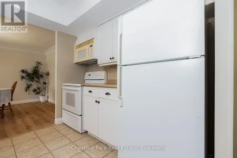 172 Eighth Street Collingwood ON L9Y 4T2