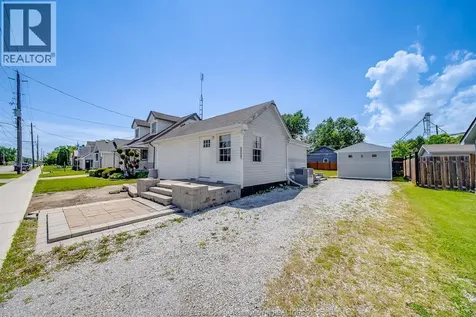 9524 Walker Road Mcgregor ON N0R 1J0