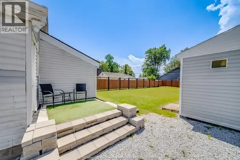 9524 Walker Road Mcgregor ON N0R 1J0