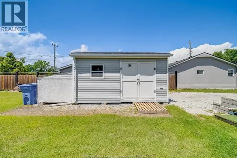 9524 Walker Road Mcgregor ON N0R 1J0