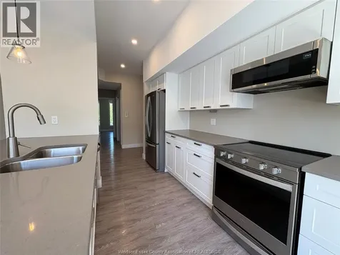 550 Sandison Street Windsor ON N9E 0A3