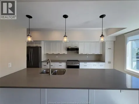 550 Sandison Street Windsor ON N9E 0A3