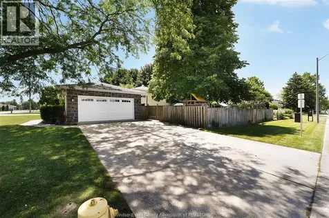 3966 Concession 3 Road North Amherstburg ON N9V 2Y9
