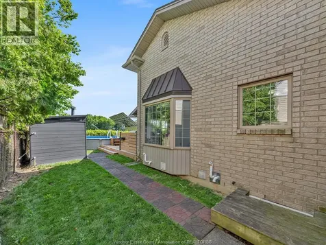 229 St. Peter Street Belle River ON N8L 0N9