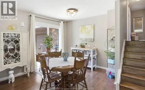 1705 Southdale Windsor ON N8W 4W8