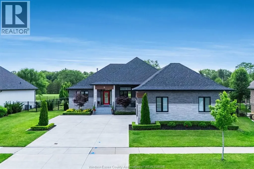6 Augusta Drive Leamington ON N8H 0C7