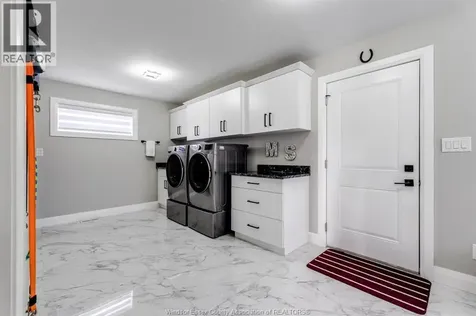 6 Augusta Drive Leamington ON N8H 0C7