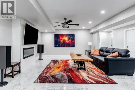 6 Augusta Drive Leamington ON N8H 0C7