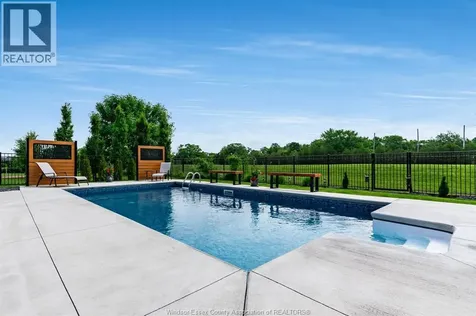 6 Augusta Drive Leamington ON N8H 0C7