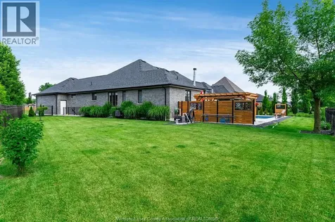 6 Augusta Drive Leamington ON N8H 0C7