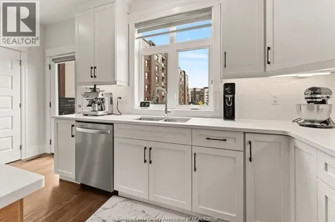 735 Brownstone Road Lakeshore ON N8K 0A8