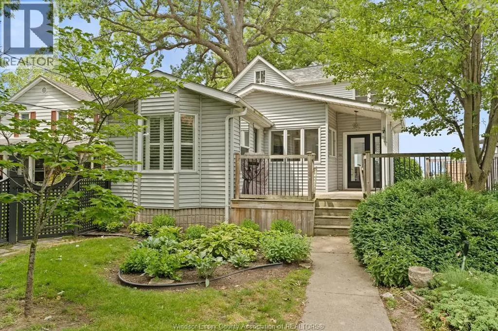 12746 Riverside Drive Tecumseh ON N8N 1A3