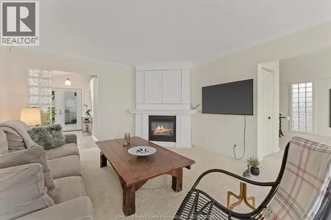12746 Riverside Drive Tecumseh ON N8N 1A3
