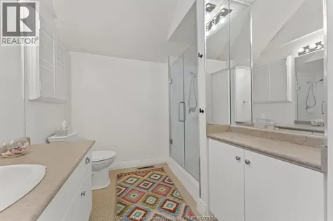 12746 Riverside Drive Tecumseh ON N8N 1A3