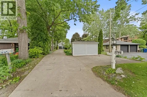 12746 Riverside Drive Tecumseh ON N8N 1A3