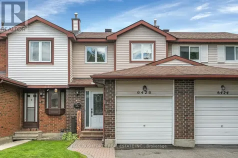 6426 Nuggett Drive Ottawa ON K1C 4X8