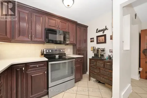 6426 Nuggett Drive Ottawa ON K1C 4X8