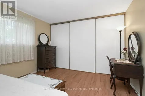 6426 Nuggett Drive Ottawa ON K1C 4X8