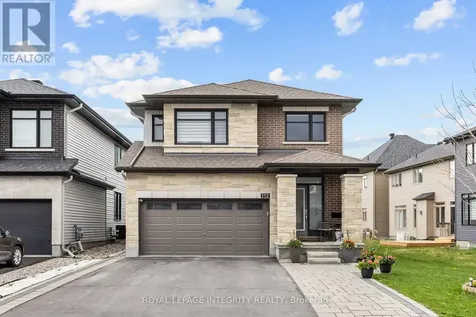 113 Dagenham Street Ottawa ON K2S 2N5