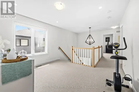113 Dagenham Street Ottawa ON K2S 2N5