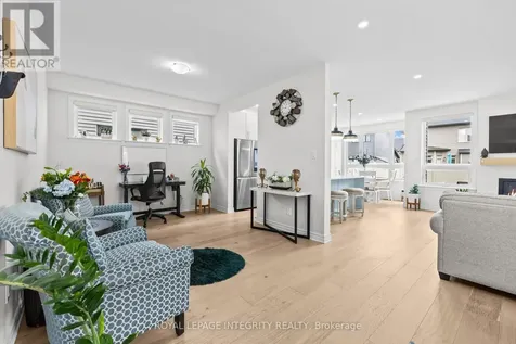 113 Dagenham Street Ottawa ON K2S 2N5