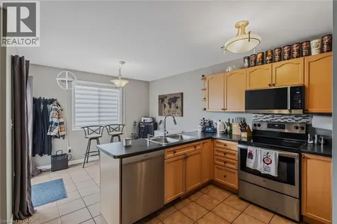524 Ontario Street Woodstock ON N4V 1H2