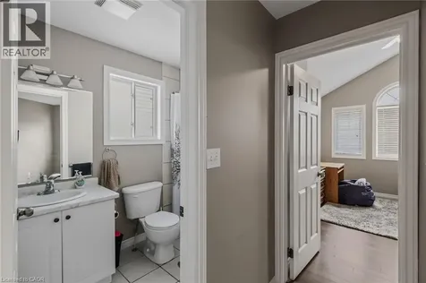 524 Ontario Street Woodstock ON N4V 1H2
