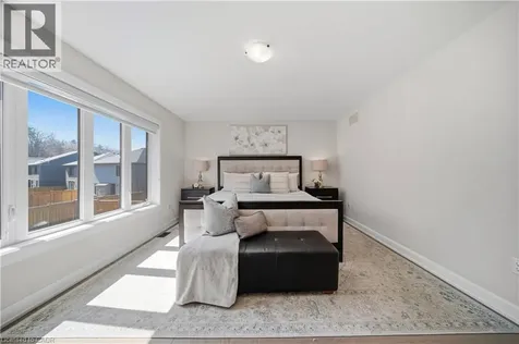 37 Riesling Street Grimsby ON L3M 0L2