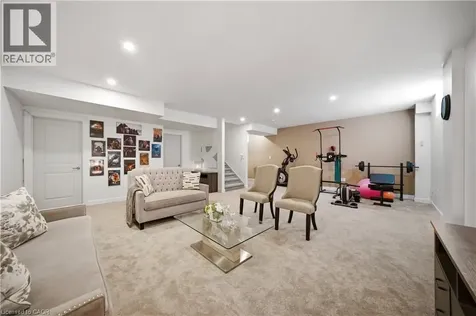 37 Riesling Street Grimsby ON L3M 0L2
