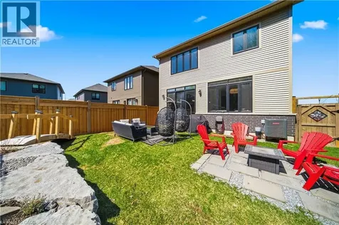 37 Riesling Street Grimsby ON L3M 0L2