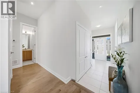 37 Riesling Street Grimsby ON L3M 0L2