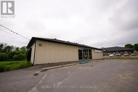 77 Bedford Street Westport ON K0G 1X0