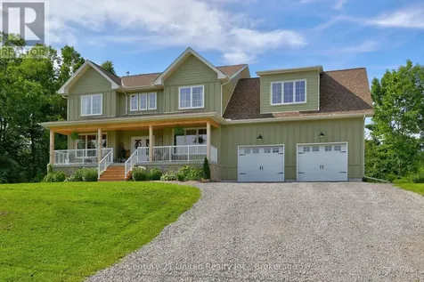 38 Darling Drive Selwyn ON K0L 1T0